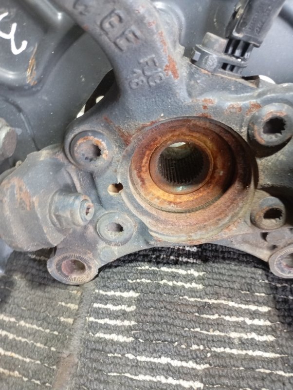 Кулак поворотный Audi A3 2010 8P