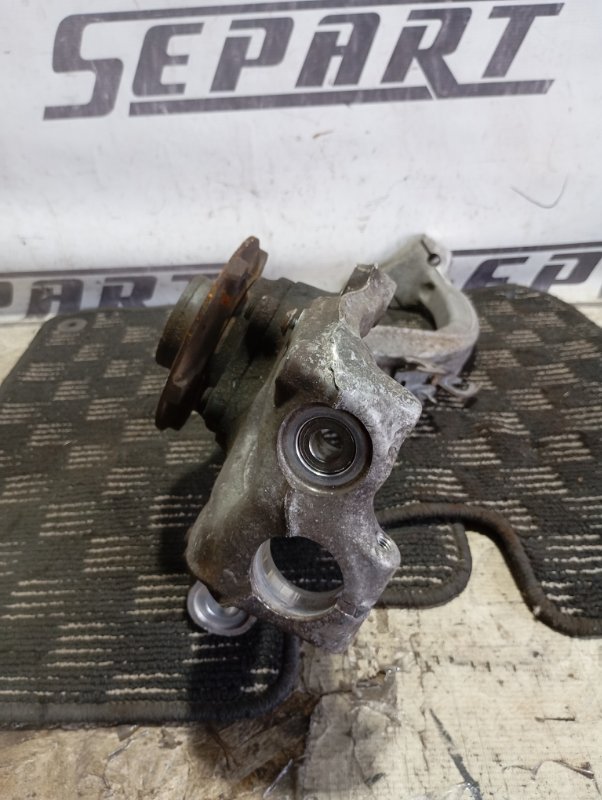 Кулак поворотный Audi A4 2008 B8