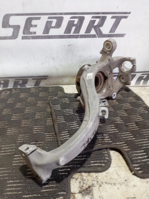 Кулак поворотный Audi A4 2011 B8