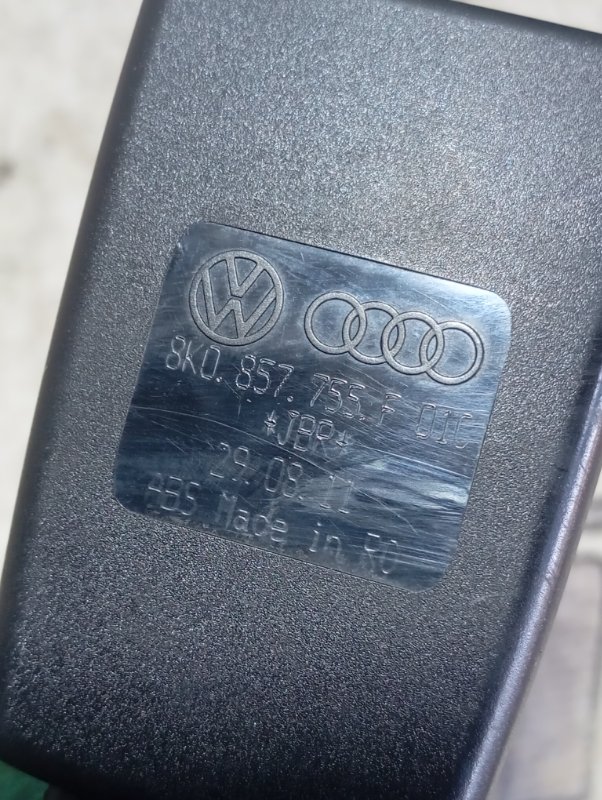 Замок ремня безопасности Audi A4 2011 B8