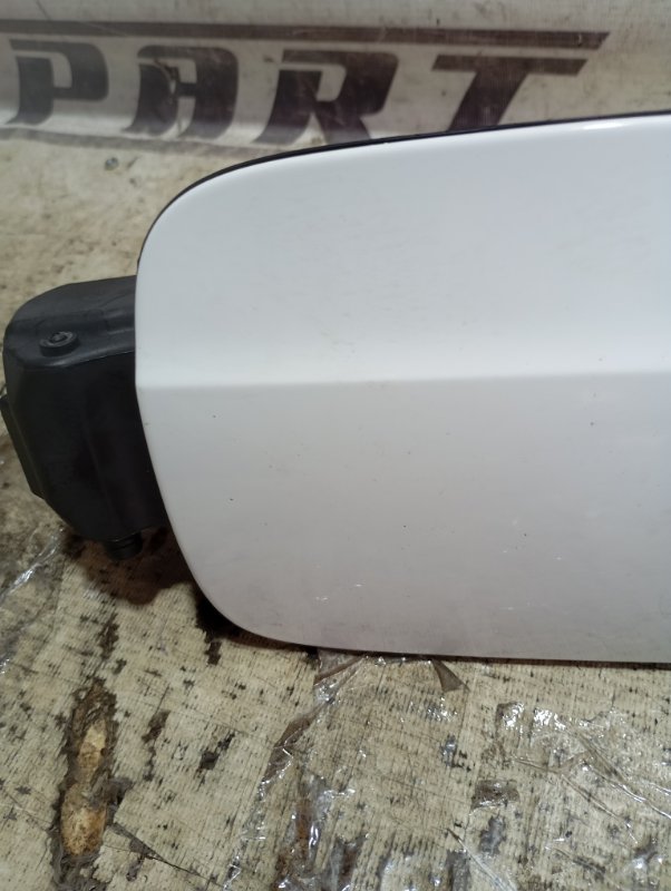 Лючок бензобака Audi A4 2008 B8