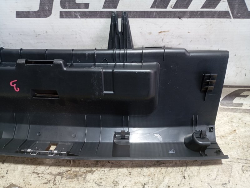 Накладка порога багажника Audi A3 2010 8P