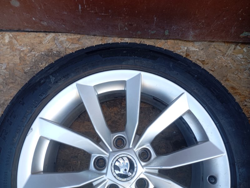 Колеса Skoda YETI 2015