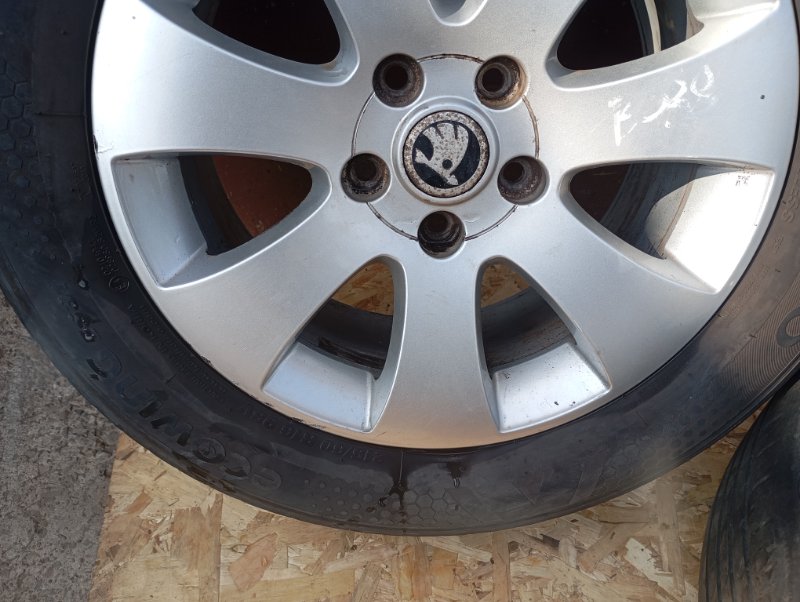 Колеса Skoda YETI 2010 5L