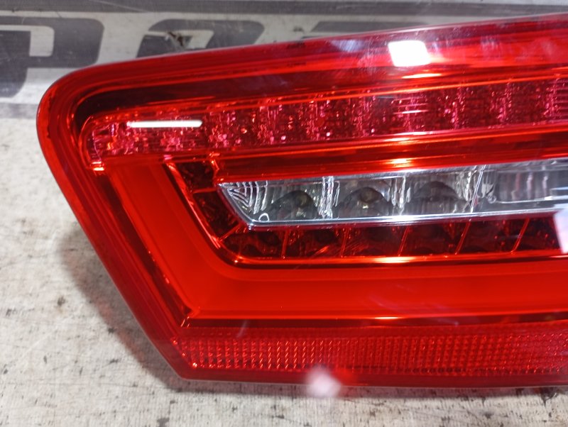 Фонарь внутренний Audi A6 ALLROAD 2014 C7