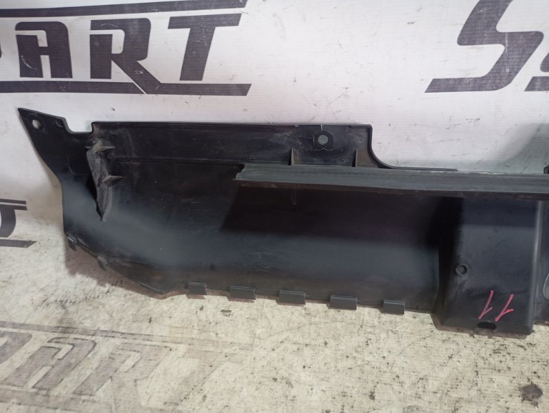 Накладка замка капота Audi A4 2008 B8