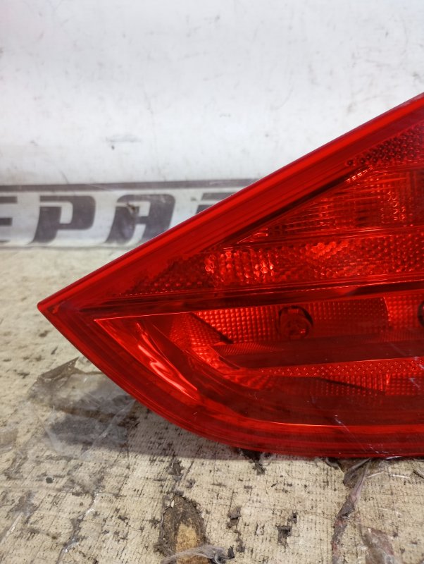 Фонарь внутренний Audi A4 2008 B8