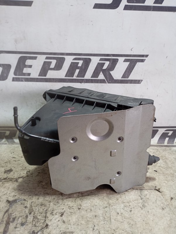 Корпус фильтра воздушного Audi A4 2002 B6