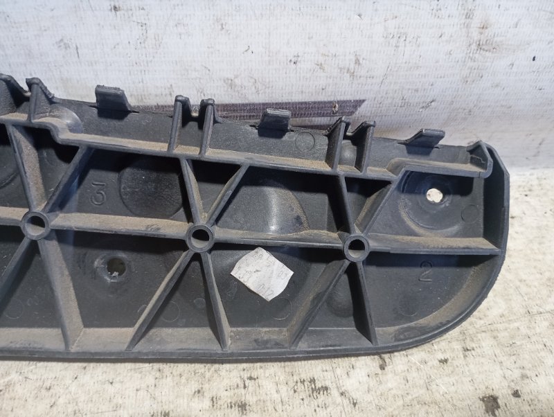 Кронштейн бампера Audi A4 2002 B6