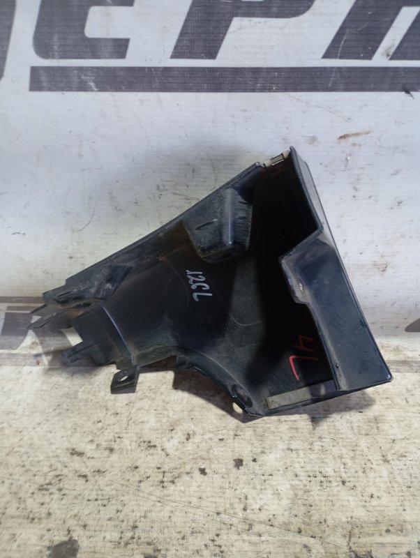 Накладка на порог наружная Audi A4 2002 B6