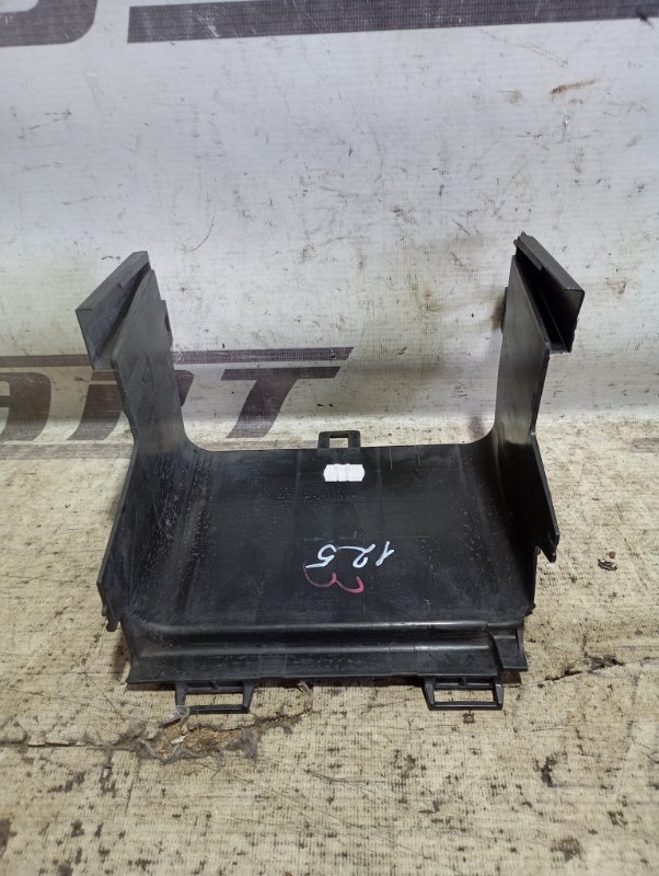 Корпус аккумулятора Audi A3 2010 8P