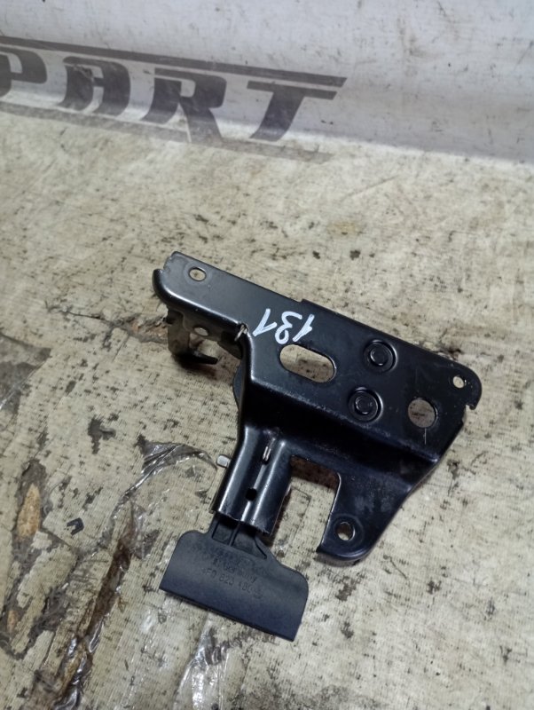 Петля капота Audi A6 2007 C6