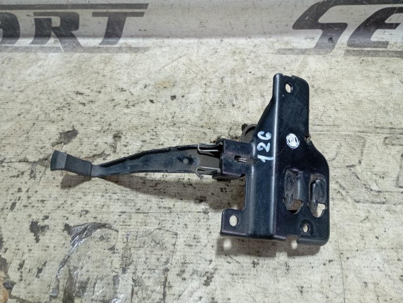 Замок капота Audi A4 2002 B6
