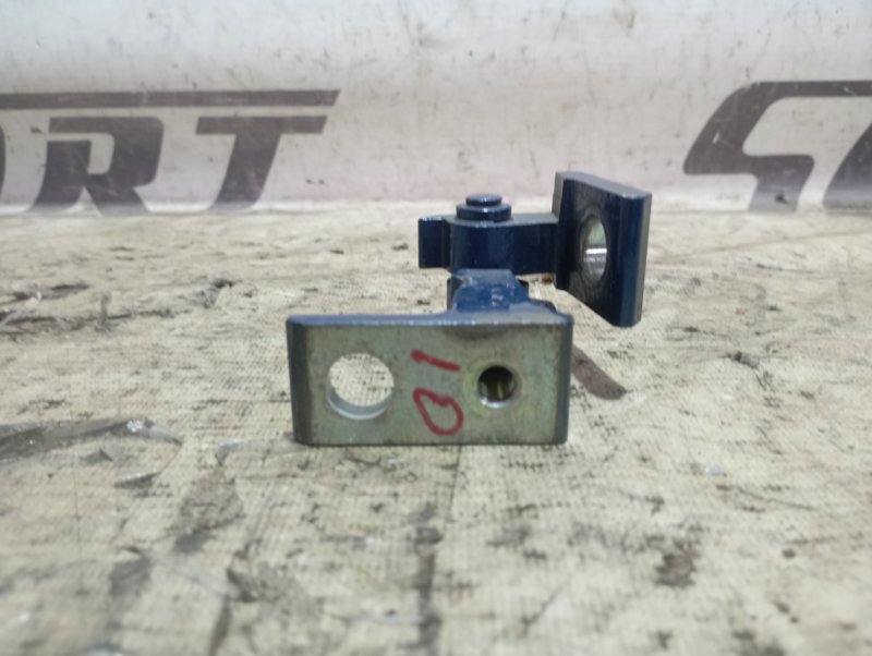 Петля двери верхняя Audi A4 2008 B8