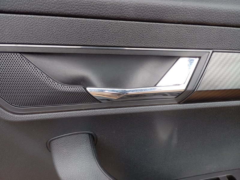 Карты дверные Skoda Karoq 2024