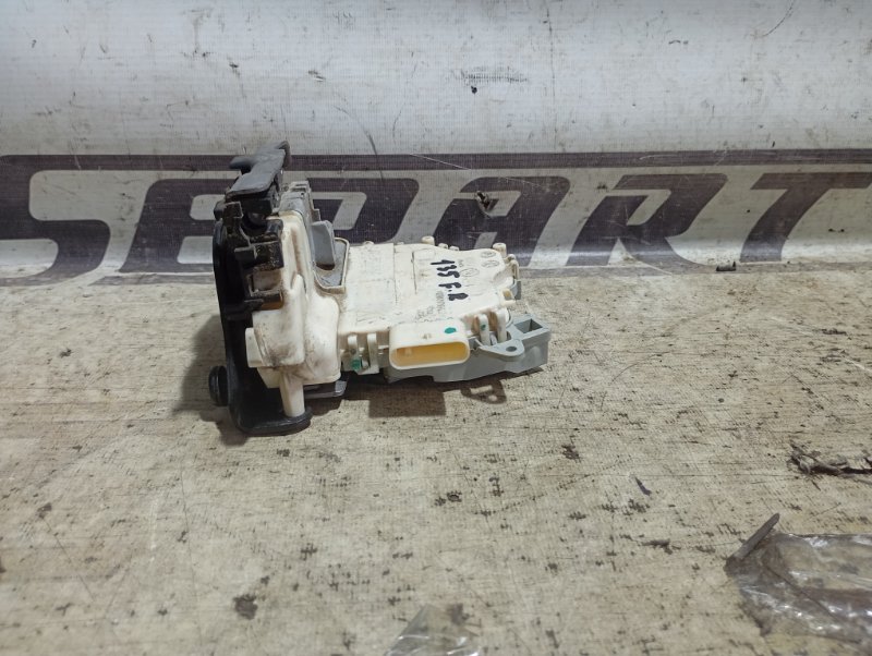 Замок двери Audi Q5 2010 8R