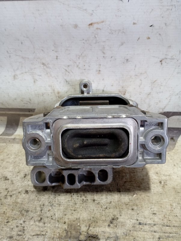 Подушка двигателя Audi A3 2011 8P