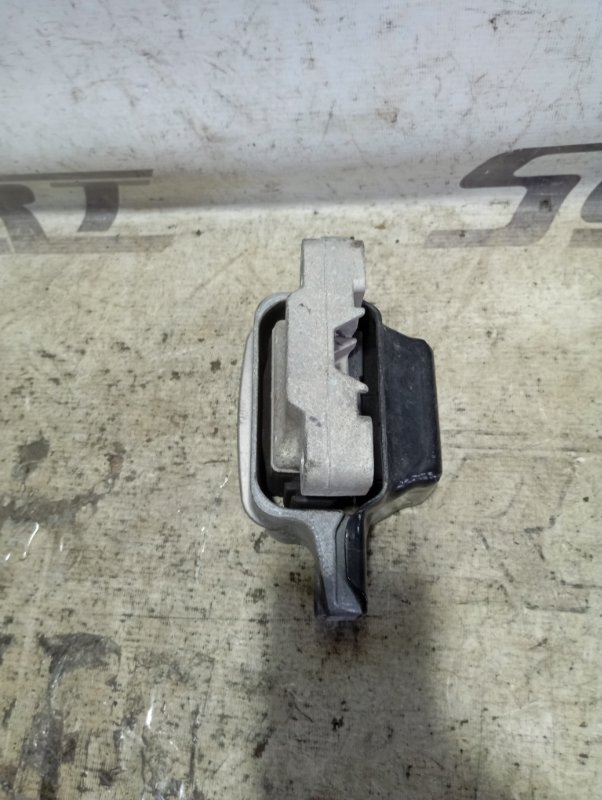 Подушка двигателя Audi A3 2011 8P
