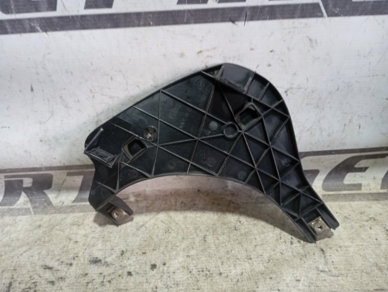 Кронштейн бампера Audi A4 2002 B6
