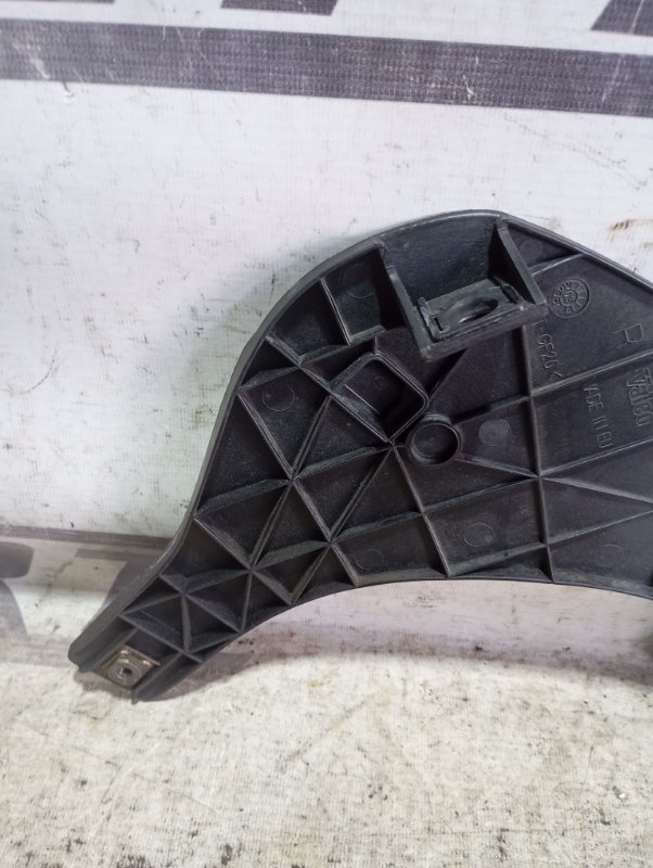 Кронштейн бампера Audi A4 2002 B6