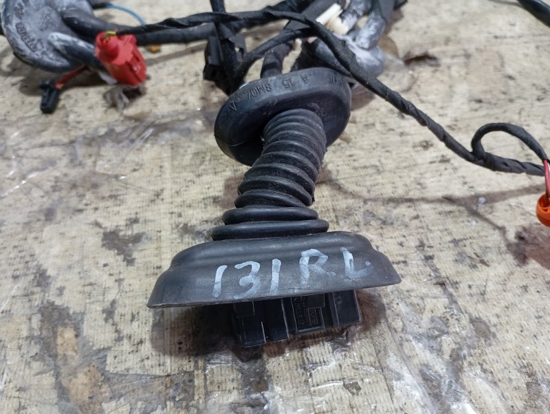 Проводка (коса) двери Audi A6 2007 C6