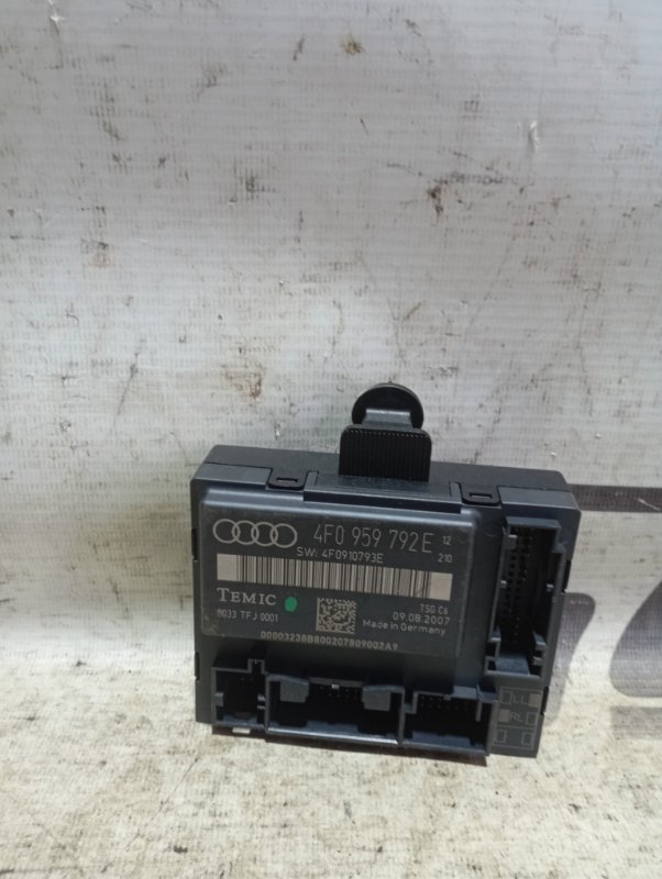 Блок управления двери Audi A6 2007 C6