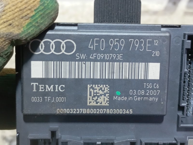 Блок управления двери Audi A6 2007 C6