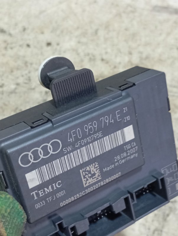 Блок управления двери Audi A6 2007 C6