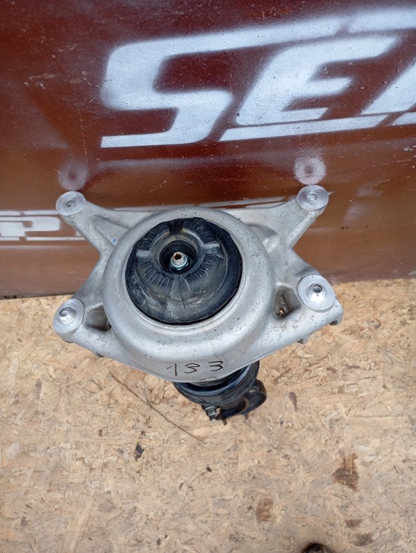 Стойки подвески Audi A4 2008 B8