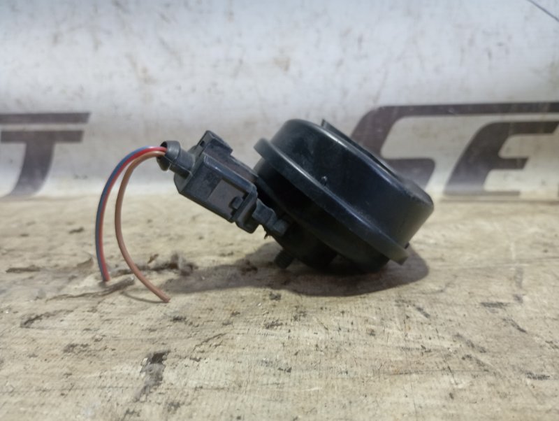 Звуковой сигнал Audi A4 2011 B8
