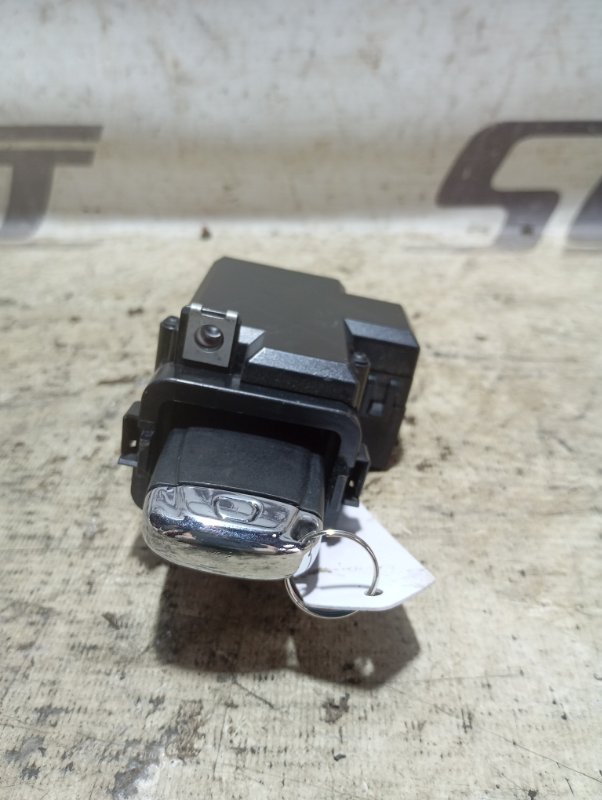 Замок зажигания с ключом Audi A4 2011 B8
