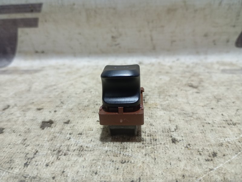 Кнопка открывания багажника Audi A4 2011 B8