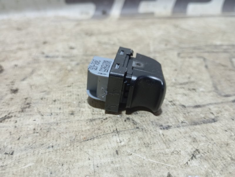 Кнопка стеклоподъемника Audi A4 2011 B8
