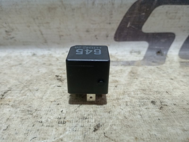 Реле Audi A4 2011 B8