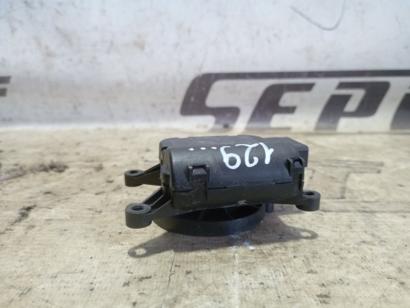 Сервопривод заслонки печки Audi A4 2006 B7