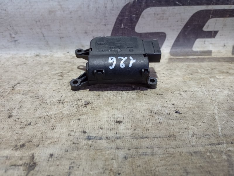 Сервопривод заслонки печки Audi A4 2002 B6