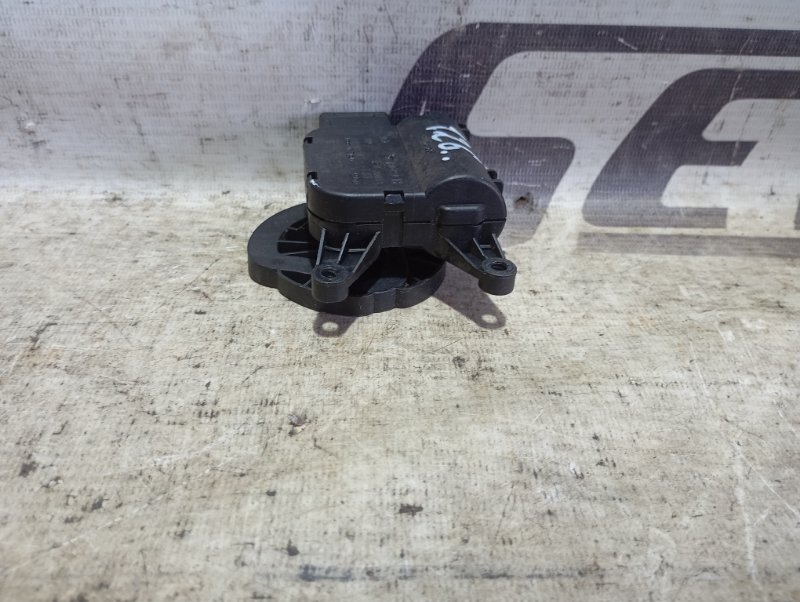 Сервопривод заслонки печки Audi A4 2002 B6