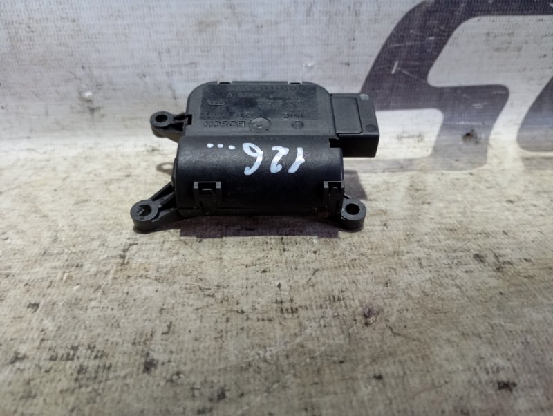 Сервопривод заслонки печки Audi A4 2002 B6
