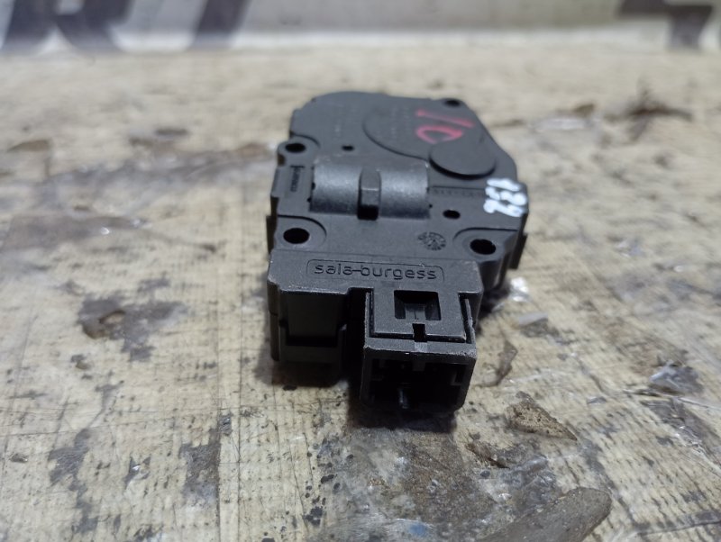 Сервопривод заслонки печки Audi A4 2008 B8