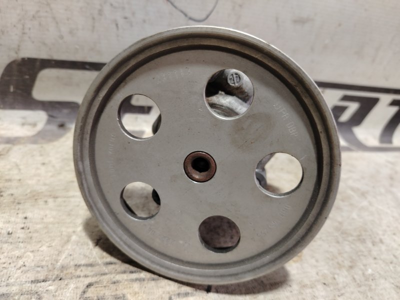 Насос гидроусилителя руля Audi A4 2011 B8