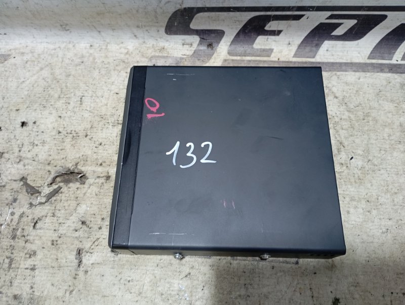 CD-Changer Audi A4 2008 B8
