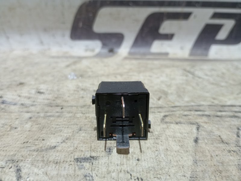 Реле Volkswagen Tiguan 2014 5N