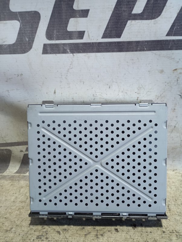 Усилитель звука Audi A4 2008 B8