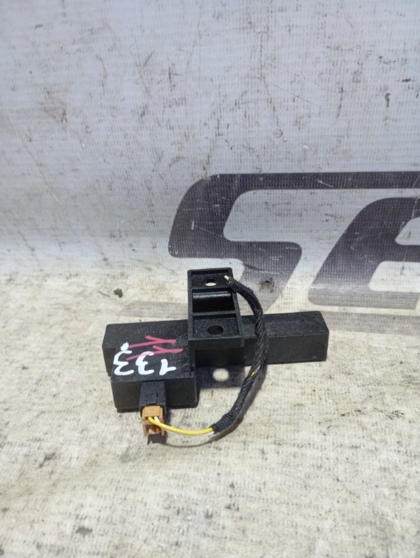 Усилитель антенны Audi A4 2008 B8