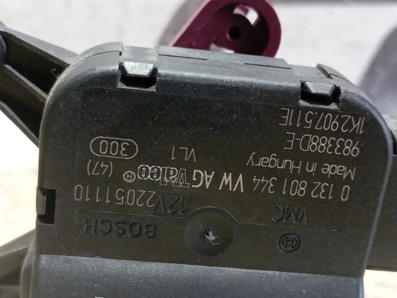 Сервопривод заслонки печки Volkswagen Golf 2011 Mk6