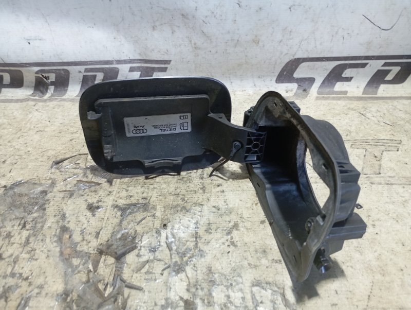 Лючок бензобака Audi A6 ALLROAD 2010 C6