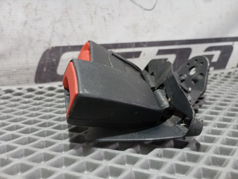 Замок ремня безопасности Audi A6 ALLROAD 2010 C6