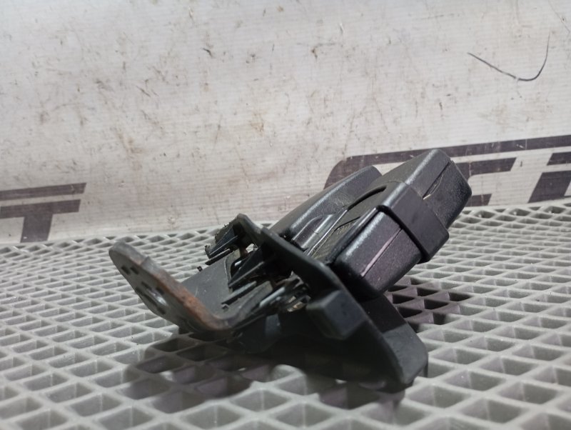 Замок ремня безопасности Audi A6 ALLROAD 2010 C6