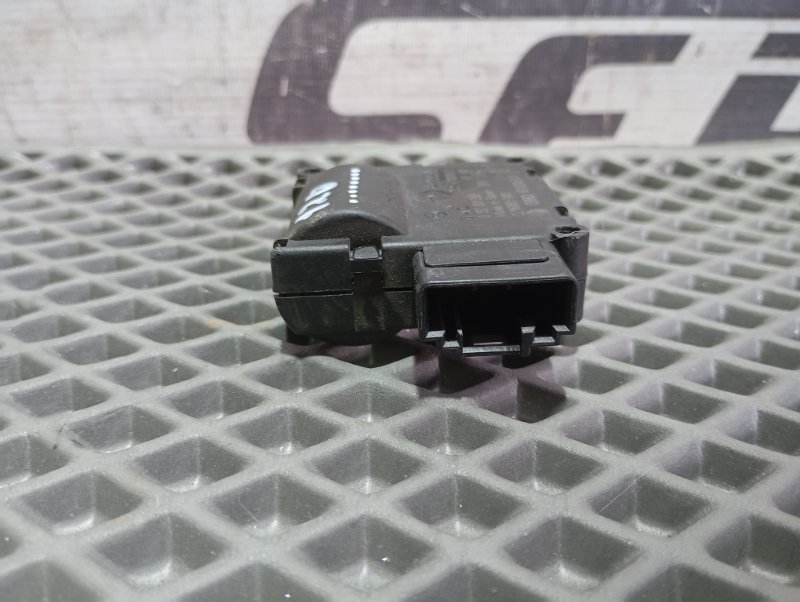 Сервопривод заслонки печки Audi A6 ALLROAD 2010 C6