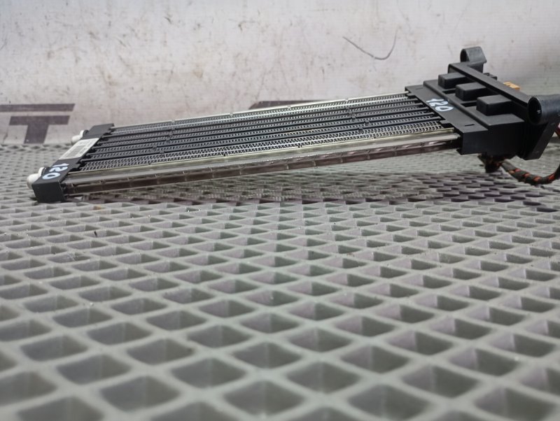 Радиатор отопителя электрический Audi A6 ALLROAD 2010 C6